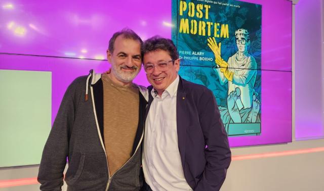 Le médecin légiste Philippe Boxho et le dessinateur Pierre Alary présentent la BD "Post Mortem"