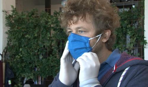 J&JOY se lance dans la fabrication de masques en tissu