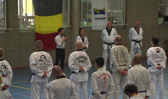 Une ambassadrice du Taekwondo, coach d'une journée à Grâce-Hollogne