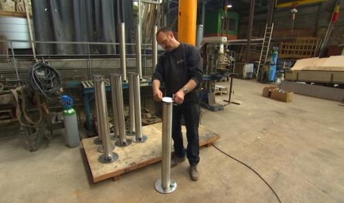 Distributeur de gel : l'invention d'un ferronnier de Trooz
