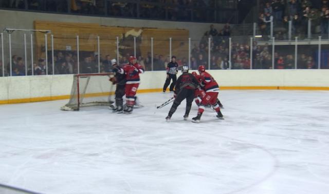 Hockey: la Coupe échappe encore aux Bulldogs