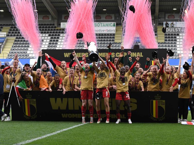 Le Standard décroche sa 10e Coupe en battant Anderlecht en finale