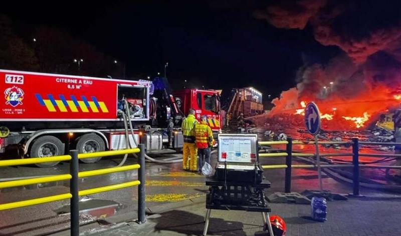 Incendie chez Recydel : les pompiers ont été occupés toute la nuit