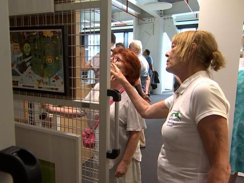 Des habitants d'Outremeuse découvrent l'intérieur du B3 : « La surprise est positive ! »