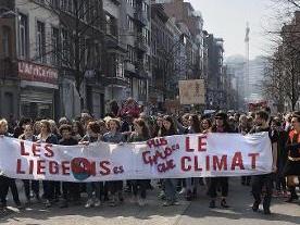 7000 personnes paradent pour le climat à Liège 