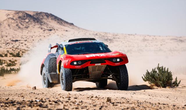 Dakar : le Liégeois F.Lurquin et S.Loeb remportent la 4e étape