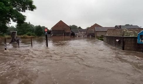 En Basse-Meuse, on prépare des évacuations aussi 