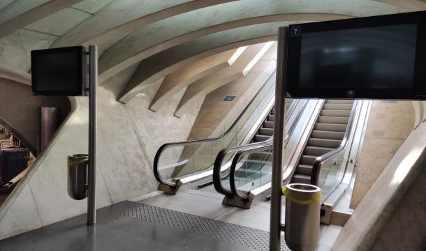 Le trafic des trains momentanément interrompu à cause d'un incendie à Liège-Guillemins