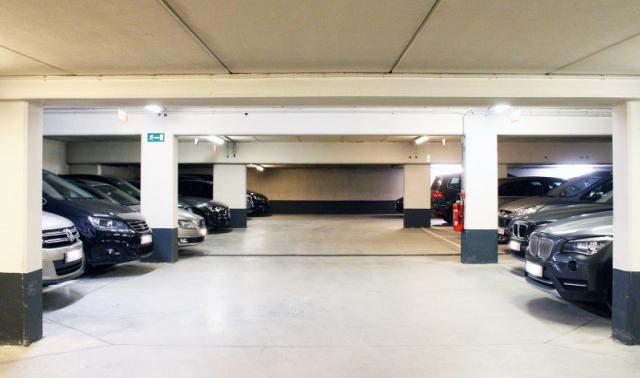 Parking Saint Lambert inondé. La Protection Civile en renfort