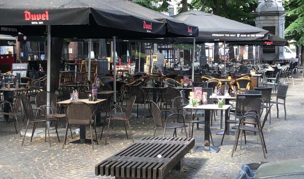 Place du Marché évacuée sur ordre de police (petite fuite de gaz)
