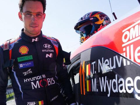 Thierry Neuville prolonge chez Hyundai