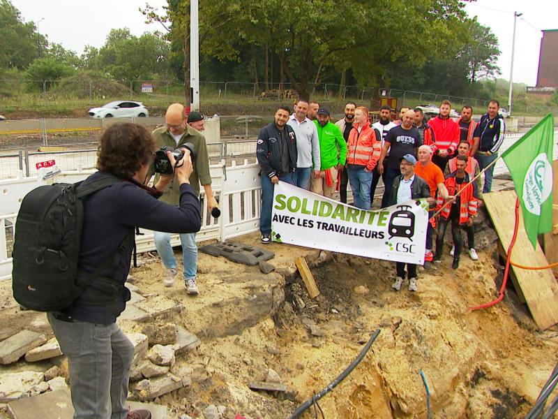 Manifestation sur le chantier du tram