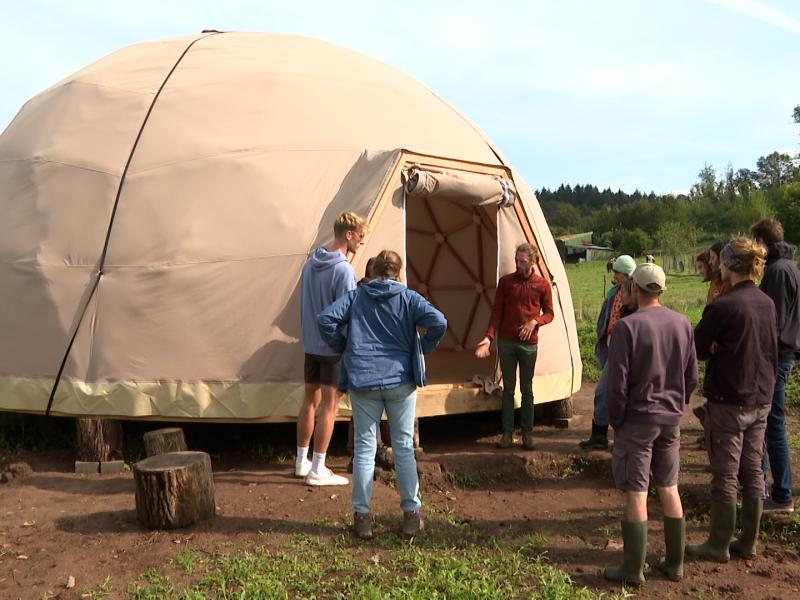 À Harzé, un festival pour s'éloigner de la haute technologie