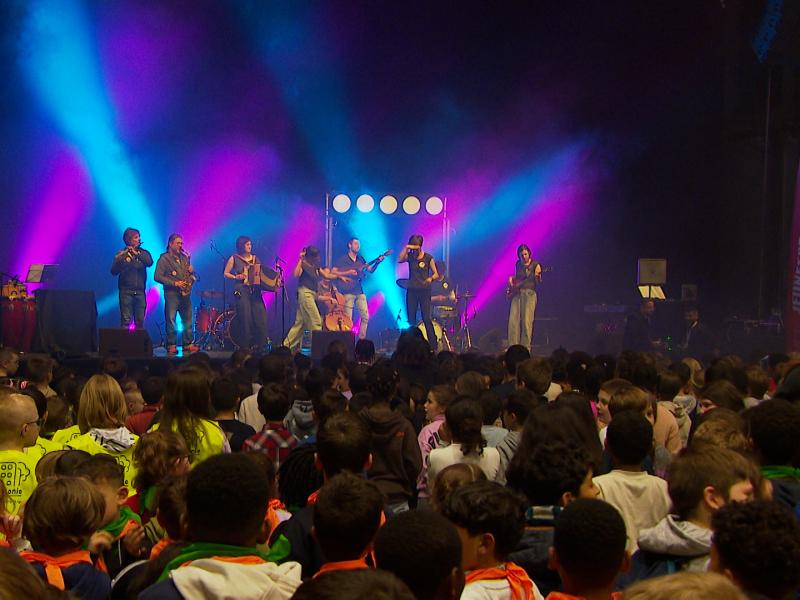 1600 enfants fêtent les 75 ans des Jeunesses Musicales de Liège