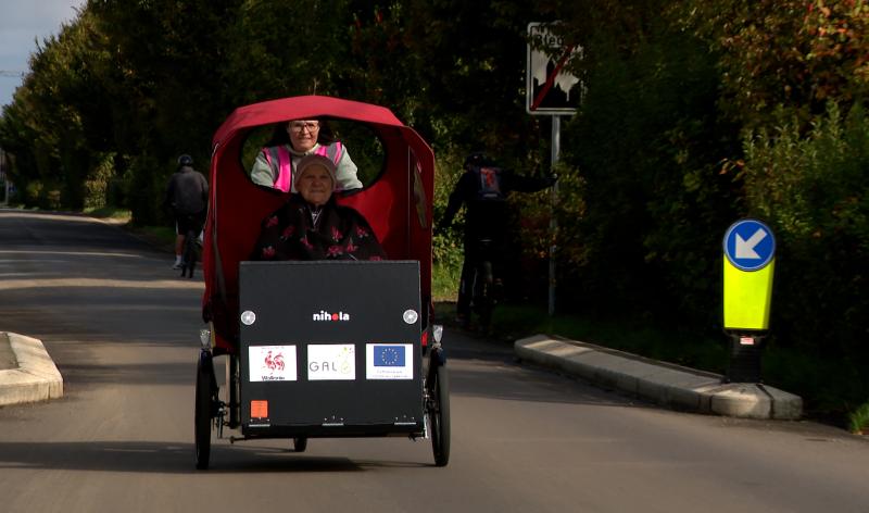 Un triporteur pour redonner de l’air aux aînés