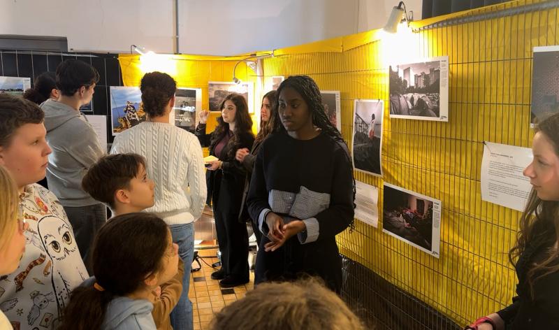 Fléron : les élèves du Centre Scolaire Sainte-Julienne déconstruisent les clichés de la migration
