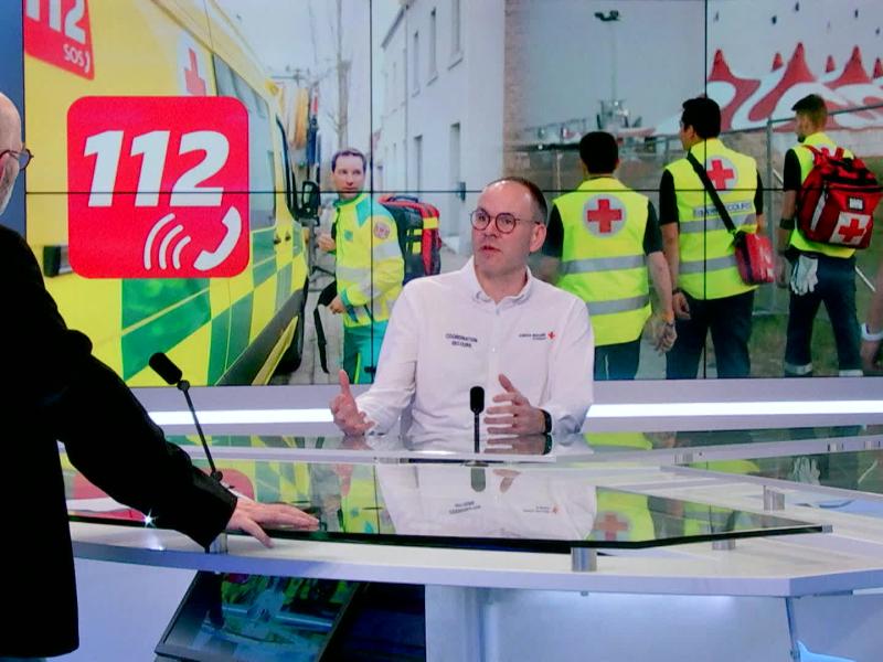 Invité : Journée européenne du 112, le quotidien des ambulanciers