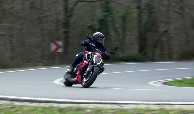 Printemps : la saison noire des motards ?