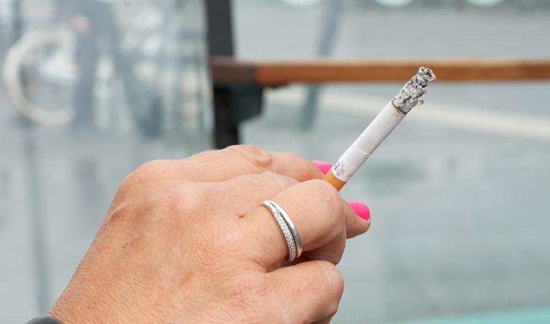 Cancer du poumon : + de femmes et + de non-fumeurs