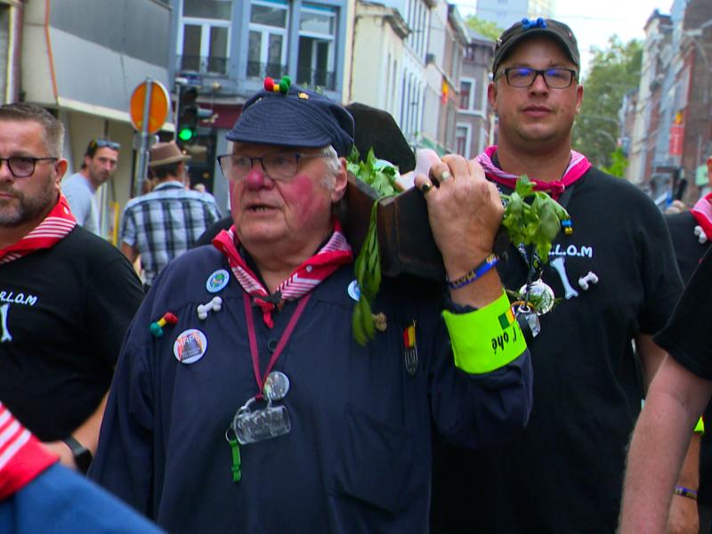 Outremeuse enterre l'os et la fête