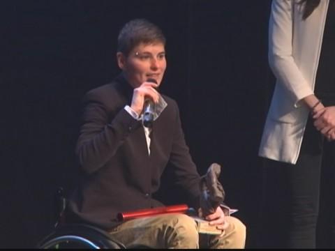Handi-escrime : le prix du Fair Play pour la Liégeoise Lara Vander Linden 