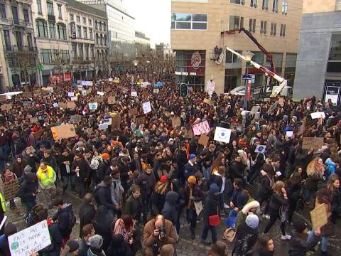 15.000 jeunes, dont de très jeunes, à rêver d'un autre monde !