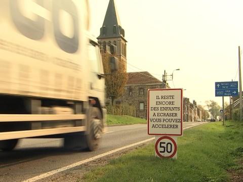 Julémont : il reste des enfants à écraser, vous pouvez accélérer ! 
