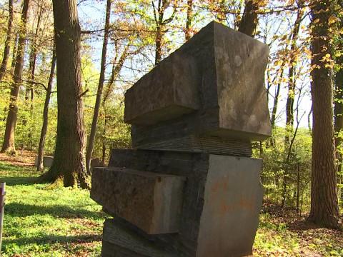 Balade de 2km autour des sculptures à Comblain
