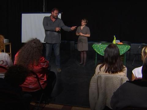 "A Table" théâtre forum