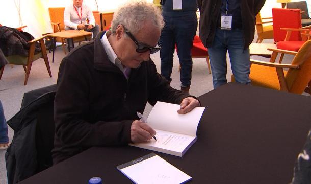 Daniel Prévost: quand l'acteur fait place à l'écrivain 
