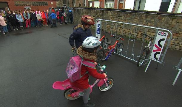 600 emplacements pour vélos dans les écoles liégeoises