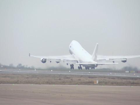 L'avenir de l'aviation au coeur d'un débat environnemental à Liege Airport 