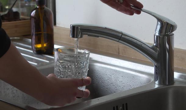 Odeur d'hydrocarbure dans l'eau à Rocourt