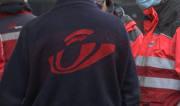 Début des actions syndicales chez bpost: pas de courrier ni de journaux distribués lundi
