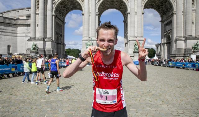 20km de Bruxelles : des podiums à l'accent liégeois