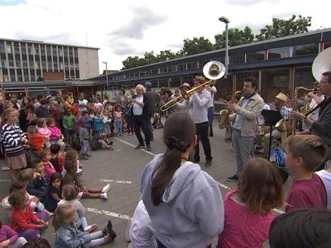 Une récréation en fanfare pour les élèves de Chênée