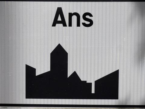 Ans : mort d'un femme dans une bagarre très violente 