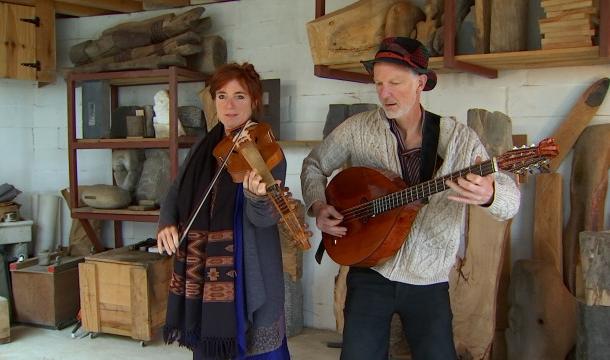 Aurélie Dorzée et Tom Theuns en concert chez Luc Navet à Marchin 