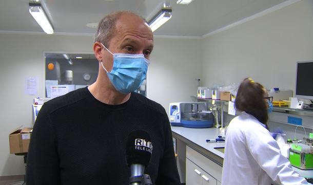 Un retour à l'enseignement normal grâce aux tests salivaires ?