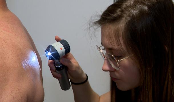 Cancer cutané: dépistage gratuit aux galeries Saint-Lambert  
