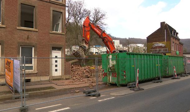 Démolition de maisons en bord de Vesdre à Chaudfontaine