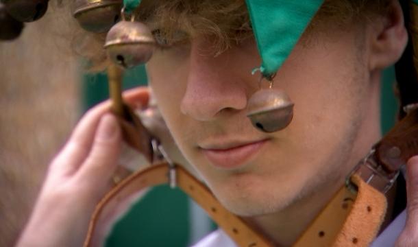 Derniers préparatifs et retour des chars au carnaval de Tilff
