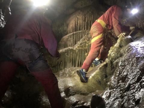 Descendez dans la grotte école de Comblain-au-Pont  