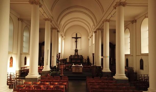 Eglise : plus de célébrations en présentiel