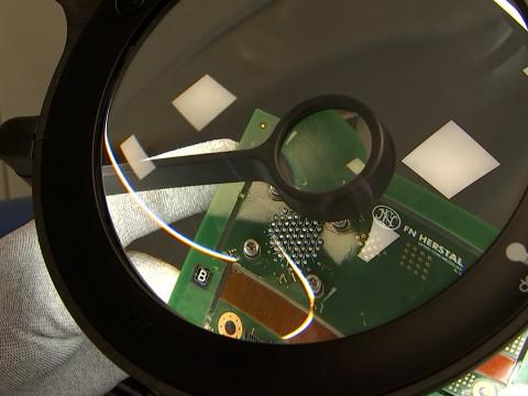 FN Herstal : première ligne d'assemblage de cartes électroniques en Wallonie