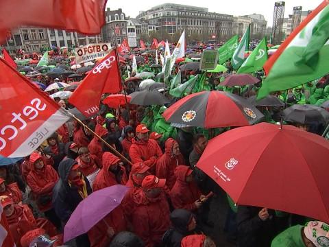 Forte mobilisation syndicale contre la réforme des pensions