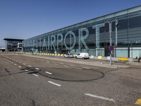 Fuite d'un produit chimique à Liege Airport