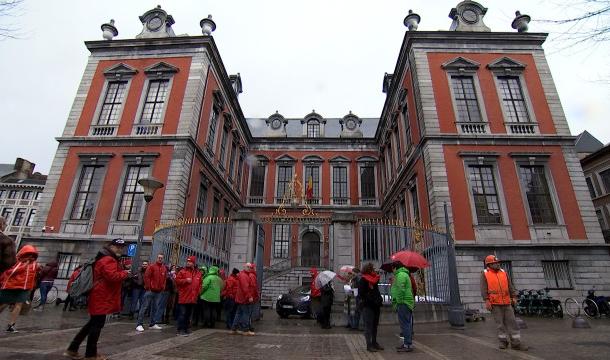 Grève générale : Action à l'hôtel de Ville de Liège 
