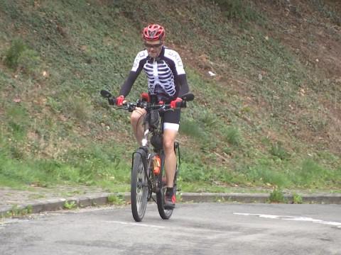 Il veut grimper 65 fois le Mur de Huy