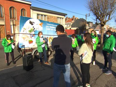 La caravane du non-marchand à Liège 